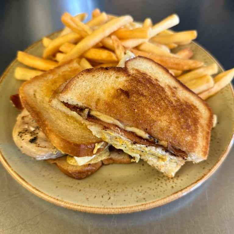 Delicious Grilled Chicken Sandwiches and More